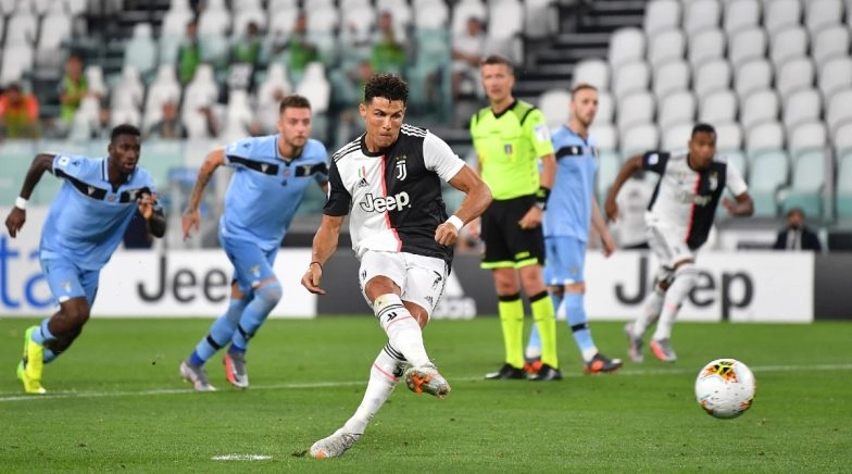 Juventus 2-1 Lazio, Serie A: Cristiano Ronaldo Scores Twice to Take Bianconeri Close to Title