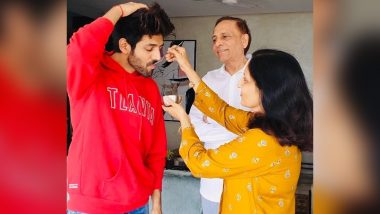 Kartik Aaryan Is Hip, Cool and Ushering the Hoodie Season!