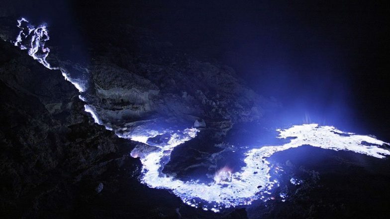 Blue Lava Erupts in Indonesia's Kawah Ijen Volcano, Fascinating Yet Scary Pics