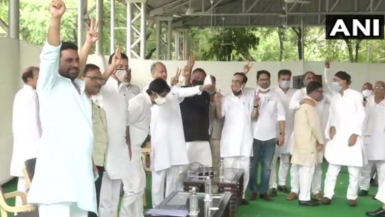 Rajasthan Political Crisis: 107 MLAs Present at Congress Legislative Party Meeting in Jaipur, CM Ashok Gehlot's Advisor Confirms