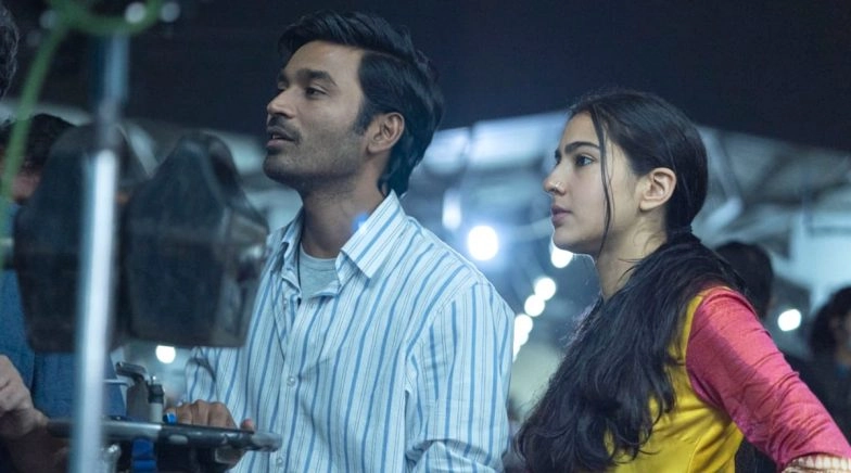 New Still of Dhanush-Sara Ali Khan From Atrangi Re Hits the Internet; Shooting to Resume in October 