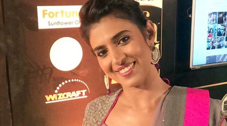 Kasturi Shankar Finally Reacts On Why She Was Eating During A Live Debate 