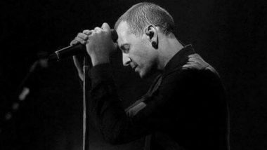 Chester Bennington Death Anniversary: Fans Remember Linkin Park’s Lead Vocalist, Share Pics of His Performances on Social Media