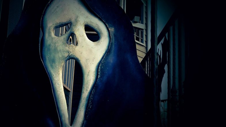 Paranormal Games to NOT Play at Home With Friends: The Midnight Game, One-Man Hide and Seek & Other Games Will Potentially Leave You With Your Very Own Real Ghost Story!