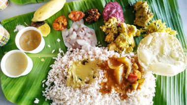 Onam 2020 Sadhya Dishes: From Kerala Style Rasam to Pachadi, These Scrumptious Recipes Are a Must to Enjoy on Thiruonam at Home! (Watch Recipe Videos)