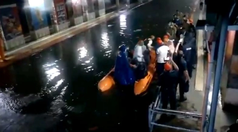 Mumbai Rains: NDRF Shares Video After Rescuing 40 People Stuck in Two Local Trains