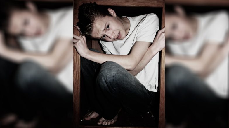 What Is Claustrophobia? Know Triggers, Symptoms and Causes of the Irrational Fear of Confined Spaces