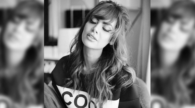 Esha Gupta Shares Her Stunning Monochrome Pic, Says ‘It’s Cool to Be Kind’