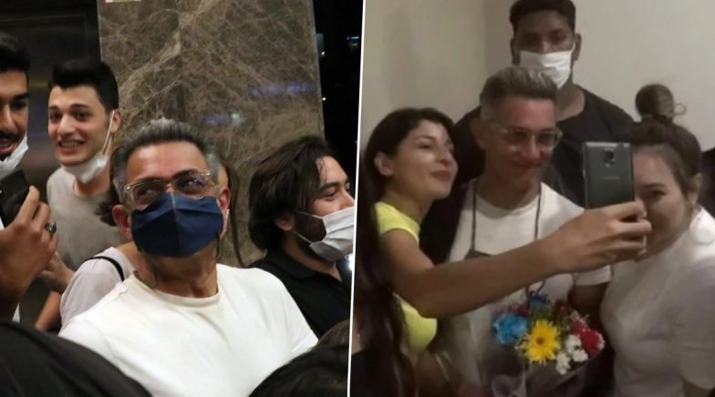 Aamir Khan Gets Mobbed In Turkey As Fans Break Social Distancing Norms 