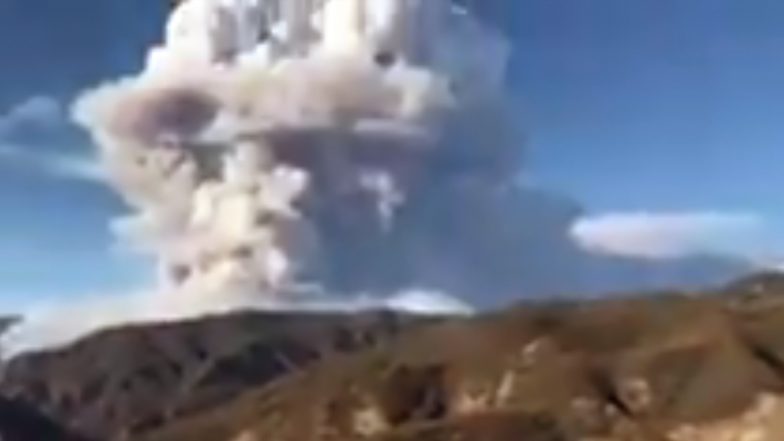 California Wildfire: Lake Hughes Fire in Angeles National Forest Burns 10,000 Acres, Evacuations Ordered; Watch Video