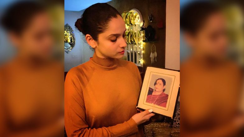 #Warriors4SSR: Ankita Lokhande Shares a Pic of Sushant Singh Rajput’s Mother, Says ‘Believe You Both Are Together'