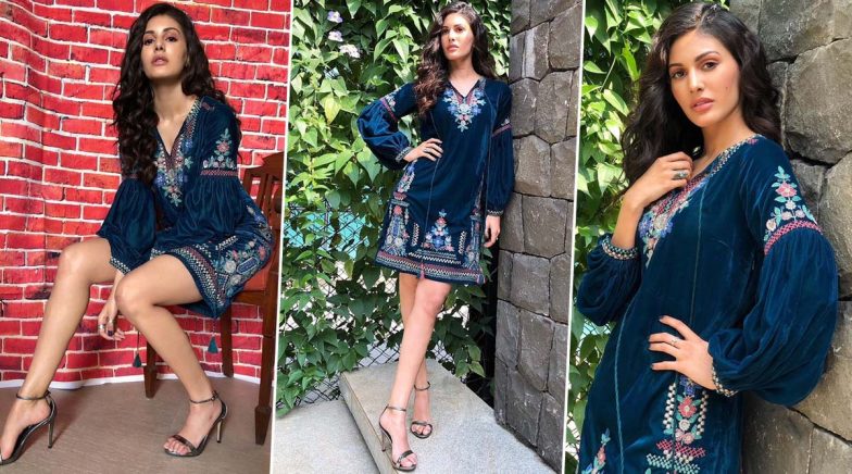 When Amyra Dastur Had a Classy, Chic and Understated Cool Moment With a Pop of Blue!