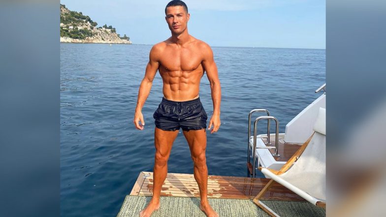 Amid PSG Transfer Rumours, Cristiano Ronaldo Enjoys Short Vacation With Girlfriend Georgina Rodriguez and Children (See Family Pics)