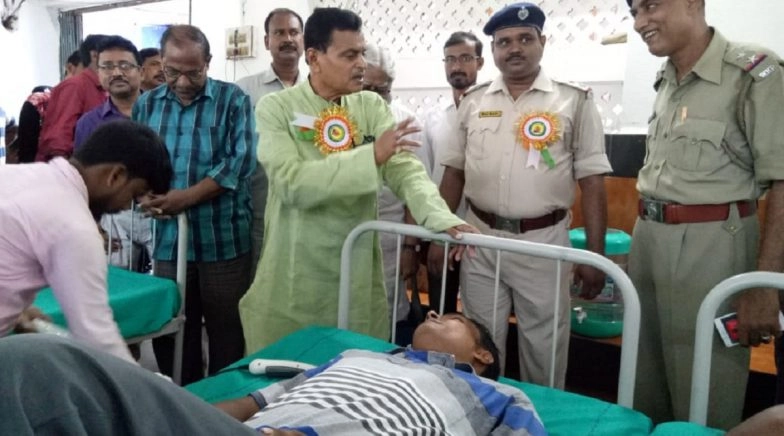 Swapan Debnath, West Bengal Minister, Tests Corona Positive; Hospitalised