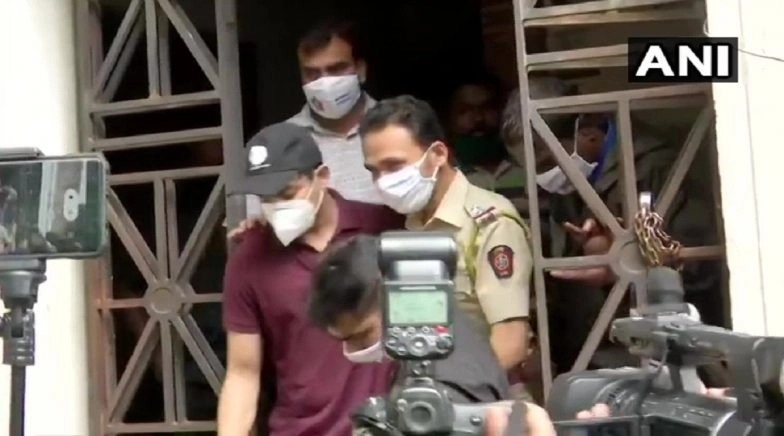 Rhea Chakraborty's Brother Showik Arrives at ED Office in Mumbai