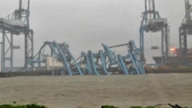 Mumbai Rains: Gantry Cranes at JNPT Collapse as Strong Winds Up To 107 Kmph Hits City, See Pics and Video From Uran-Nhava Sheva