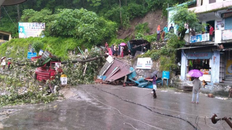 Himachal Pradesh Govt to Airlift 175 Tourists Stranded in Lahaul-Spiti District
