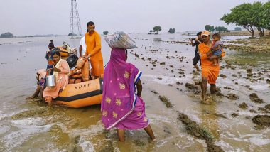 Madhya Pradesh Floods: CM Shivraj Singh Chauhan Says 'Narmada River Flowing 8-Ft Above Danger Mark in Hoshangabad', 5 IAF Helicopters Deployed to Rescue Stranded People