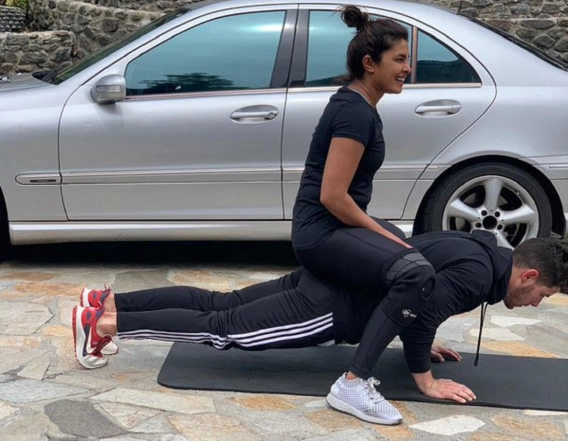 Priyanka Chopra's Favourite Exercise Is Push-Ups And Nick Jonas Is The Reason