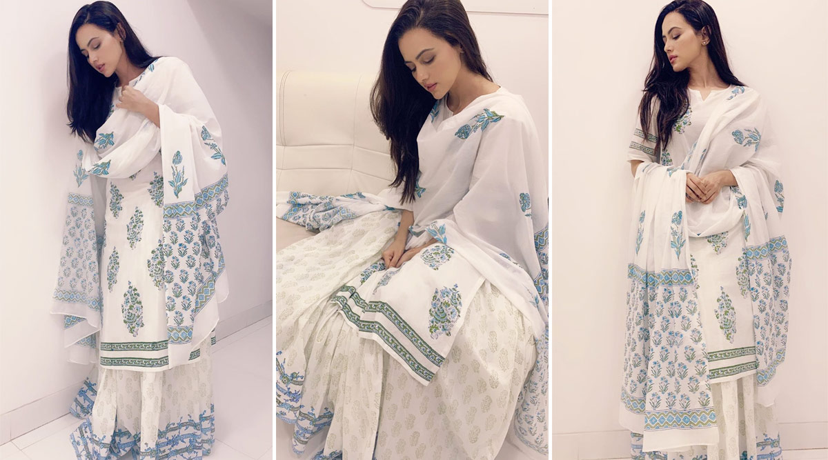 Sana Khan Fashion Moments