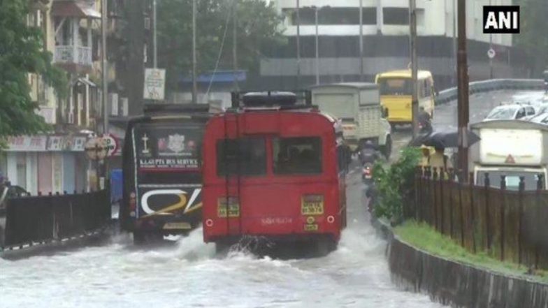 Mumbai Rains: Mithi River Flows Below Danger Mark After Swelling Early Morning; IMD Predicts Intense to Very Heavy Rainfall Till Early Evening on Tuesday