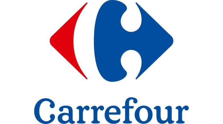 Carrefour Brazil Apologises After Sales Manager Dies in store, Twitterati Blast Supermarket For Keeping Store Open & Covering Corpse With Umbrellas And Cardboard Boxes