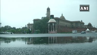 Delhi Hit by Heavy Monsoon Rains and Thunderstorm, Video Shows Waterlogging in Teen Murti and Janpath Areas