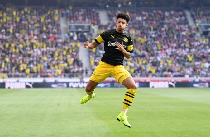 Jadon Sancho Transfer Update: Fabrizio Romano Explains Delay in Signing Borussia Dortmund Winger