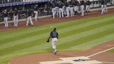 Mets & Marlins Walk Off Field After 42-Second in The Wake of Shooting of Jacob Blake, Teams Leave Black Lives Matter Shirt on Home Plate (Watch Video)