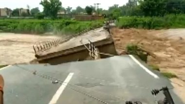 Jammu and Kashmir Rains: Portion of Bridge Seen Crashing Down Due to Heavy Flow of Water in Gadigarh (Watch Video)