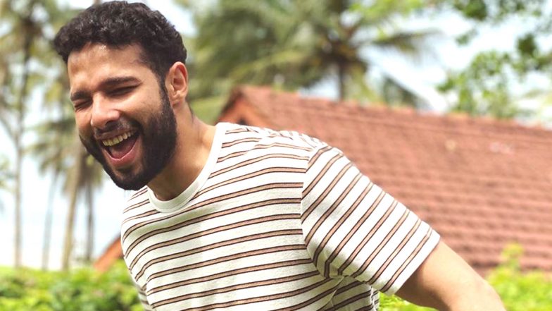 Siddhant Chaturvedi’s Happy Picture Has a Munna Bhai Connection (View Post)