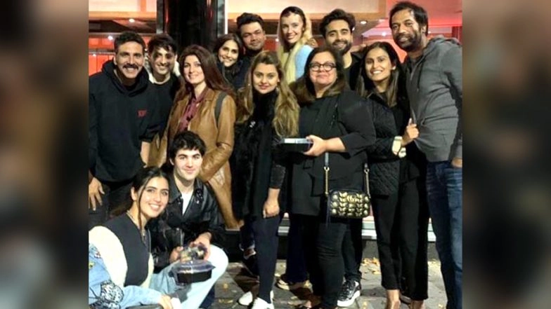 Bell Bottom: Akshay Kumar and Vaani Kapoor's Film's Glasgow Schedule Wrapped Up, Team Heads To London (View Pic)