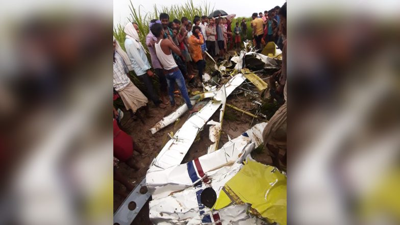 Uttar Pradesh Chopper Crash Update: Trainee Pilot Killed in Crash in Azamgarh, Rescue Operations Underway