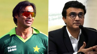 Shoaib Akhtar Takes a Dig at Sourav Ganguly After BCCI President Blurs Hoarding of Pakistan Cricketers During Sharjah Visit, Rawalpindi Express Posts Photo With MS Dhoni