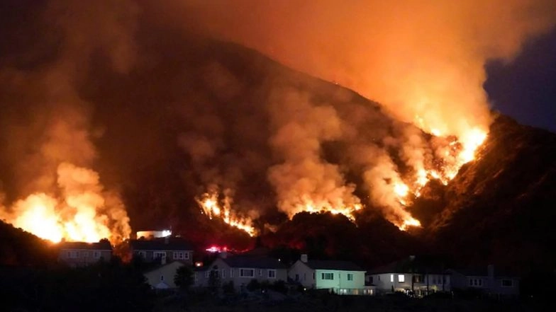California Wildfires Force Yosemite National Park to Shut Down For Visitors Due to Hazardous Air Quality