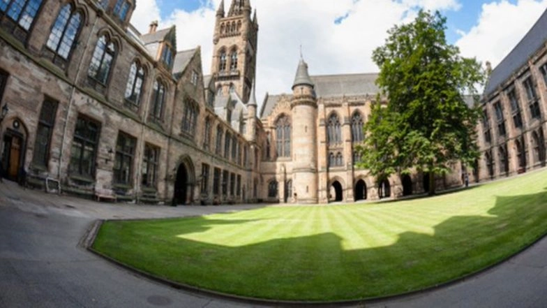COVID-19 Fear: Hundreds of Students Self-Isolating After Coronavirus Outbreaks in United Kingdom's Glasgow University