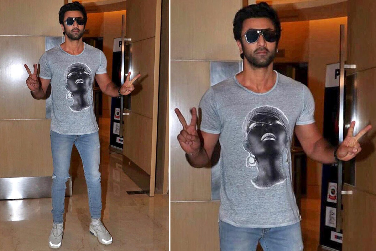 Ranbir Kapoor Birthday: The Poster Boy for Casual Fashion, His Styling is  Simple and Fuss-Free (View Pics)