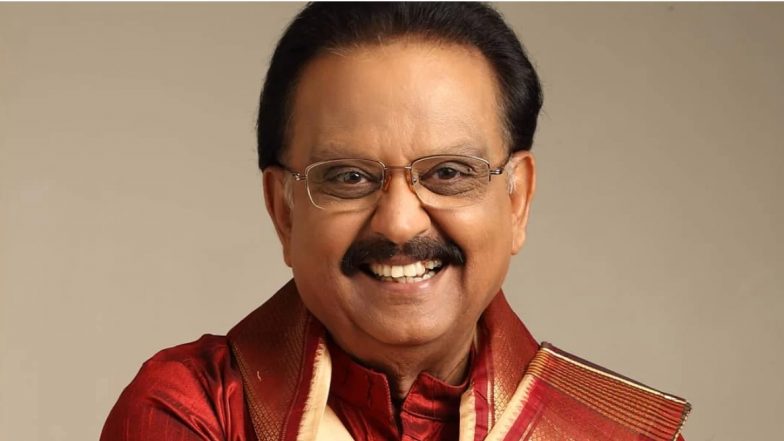 RIP SP Balasubrahmanyam: Fans Mourn the Loss Of Legendary Indian Singer, Say His Iconic Voice Will Be Cherished Forever