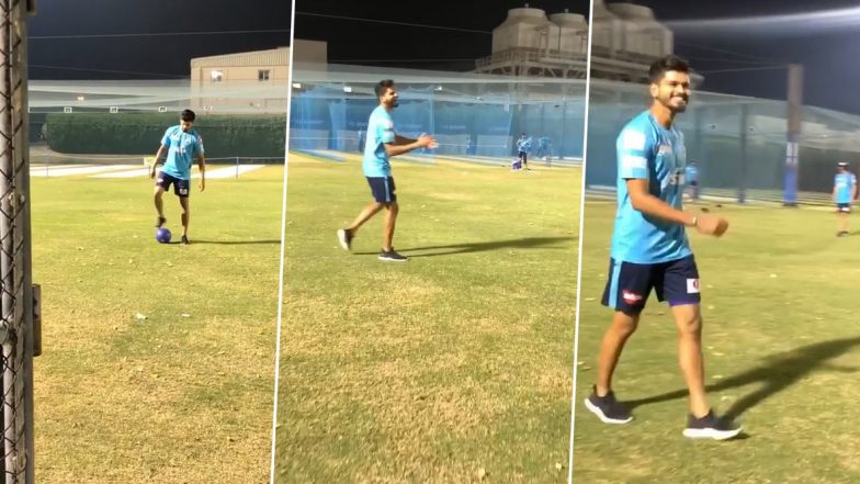 IPL 2020 Players’ Update: Delhi Capitals Skipper Shreyas Iyer Showcases His Brilliant Football Skills During Practice Session (Watch Video)
