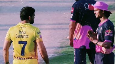 Yashasvi Jaiswal’s Namaste Greeting to MS Dhoni at the Start of RR vs CSK Dream11 IPL 2020 Match in Sharjah is Going Viral! (Watch Video)