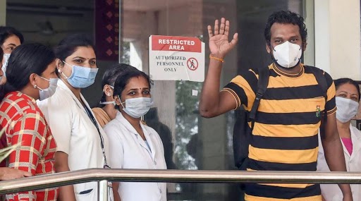 Chyawanprash, Yoga, Walks, Meditation Among Suggestions by Health Ministry for Recovered Coronavirus Patients; Check Post COVID-19 Management Protocol List