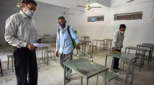NEET 2020 Exam Today, Over 15 Lakh Aspirants Expected to Appear in Entrance Exam With Strict COVID-19 Precautions