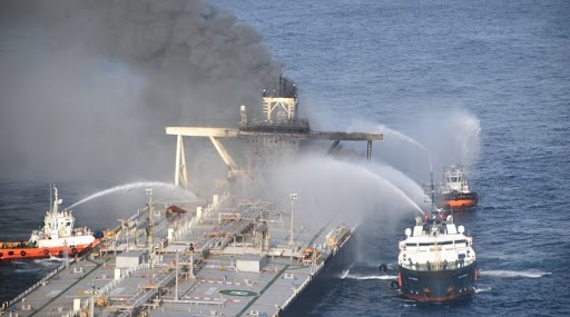 MT New Diamond Fire Update: Blaze on Sri Lankan Oil Tanker Under ...