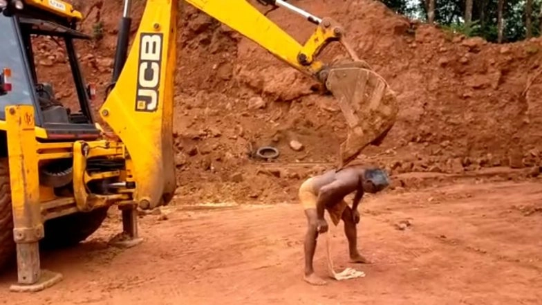 Man’s Ultimate Jugaad to Use JCB Excavator to Scratch His Back Will Remind of JCB Ki Khudai Memes