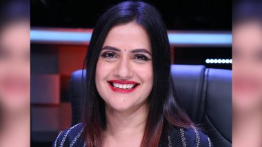 Sona Mohapatra was Asked 'Why all Feminists Have to Show Cleavage in Order to Compete With Men', Her Classic Reply Will Win You Over