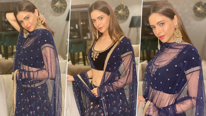 Aamna Sharif Is Being Velveteen Chic in Royal Blue With an Abundance of Florals!