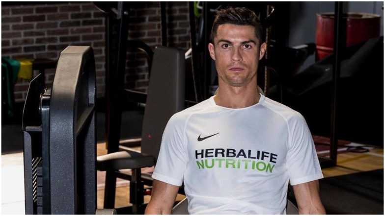 Cristiano Ronaldo New Look: Juventus Star Shares Workout Video From Self-Isolation, Sports New Hairdo and Also Posts Inspirational Message!