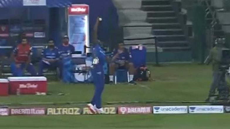 Kieron Pollard Catch Video: Mumbai Indians All-Rounder Takes Blinder to Dismiss Jos Buttler, Sachin Tendulkar Can’t Stop Praising him!