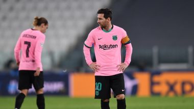 Lionel Messi Gets a Yellow Card After Kicking the Ball at Referee During Deportivo Alaves vs Barcelona, La Liga 2020, Fans Bash Referee For Not Giving a 'Deserving' Red Card (Watch Video)