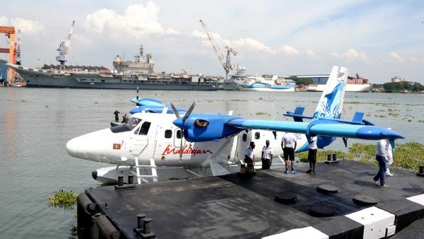India&rsquo;s First Seaplane Service Inaugurated by PM Narendra Modi in Kevadia; Know Ticket Price, Route and All Other Details
